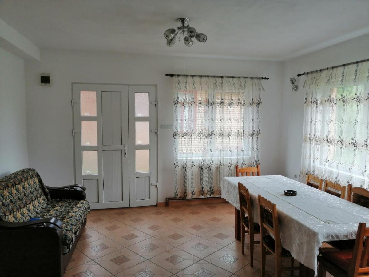Вилла Casa Dorina Бран Экстерьер фото
